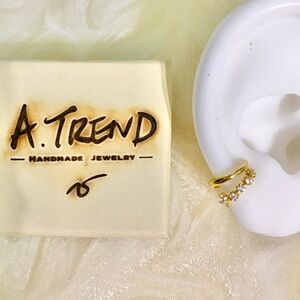 Elegant Gold Floral cartilage Ring earring